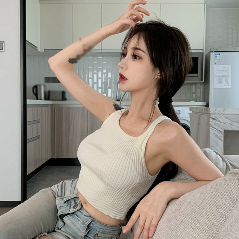 Áo Croptop Sát Nách Cổ Yếm Màu Sắc Trơn Thiết Kế Siêu Nhẹ Thời Trang Quyến Rũ Cho Nữ