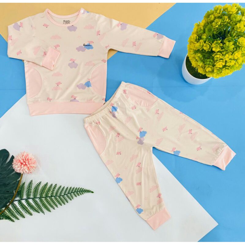 Bộ dài bé gái Avaler sợi tre cài vai size 6m-4y
