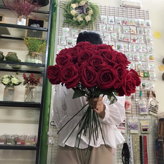 Cành hoa lụa hồng nhung 60cm