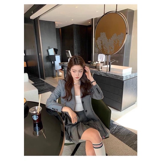Set áo blazer chân váy xếp ly size S màu xám