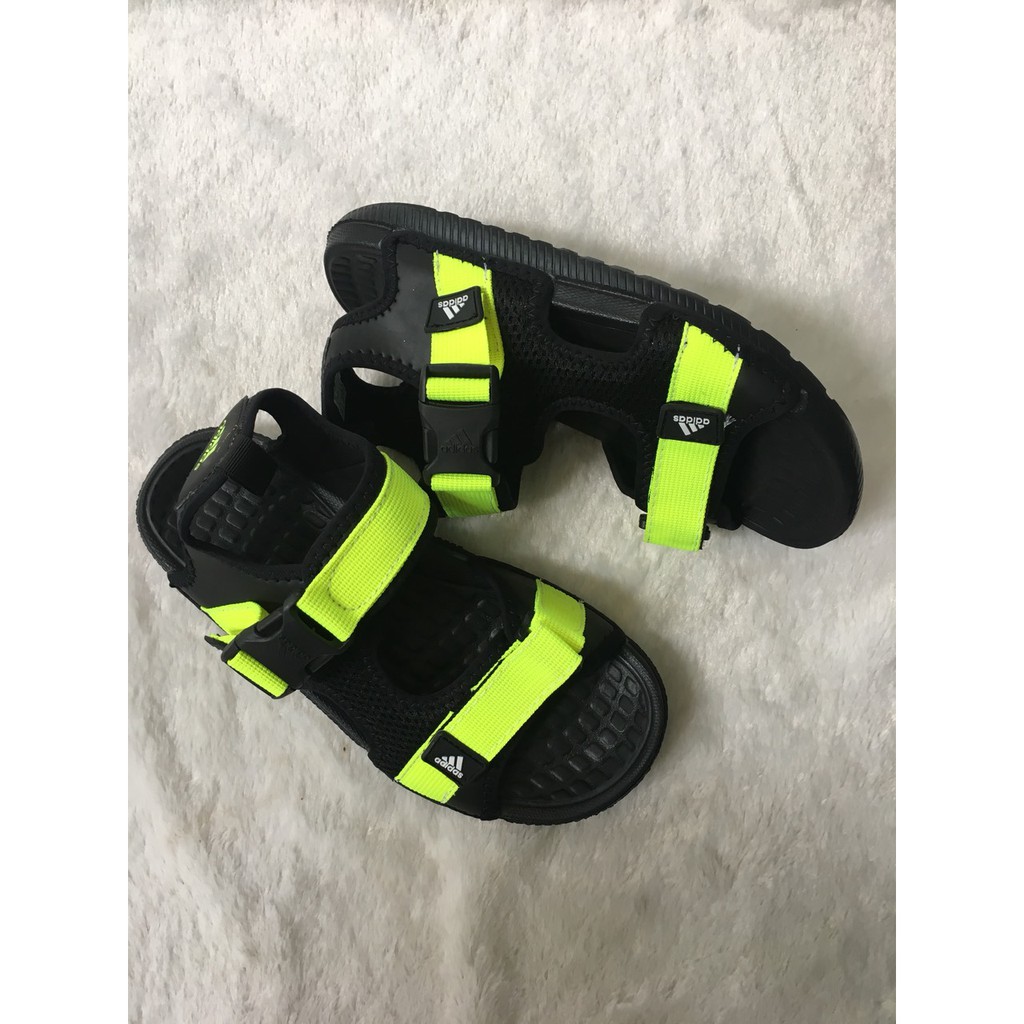 Sandal thể thao nam