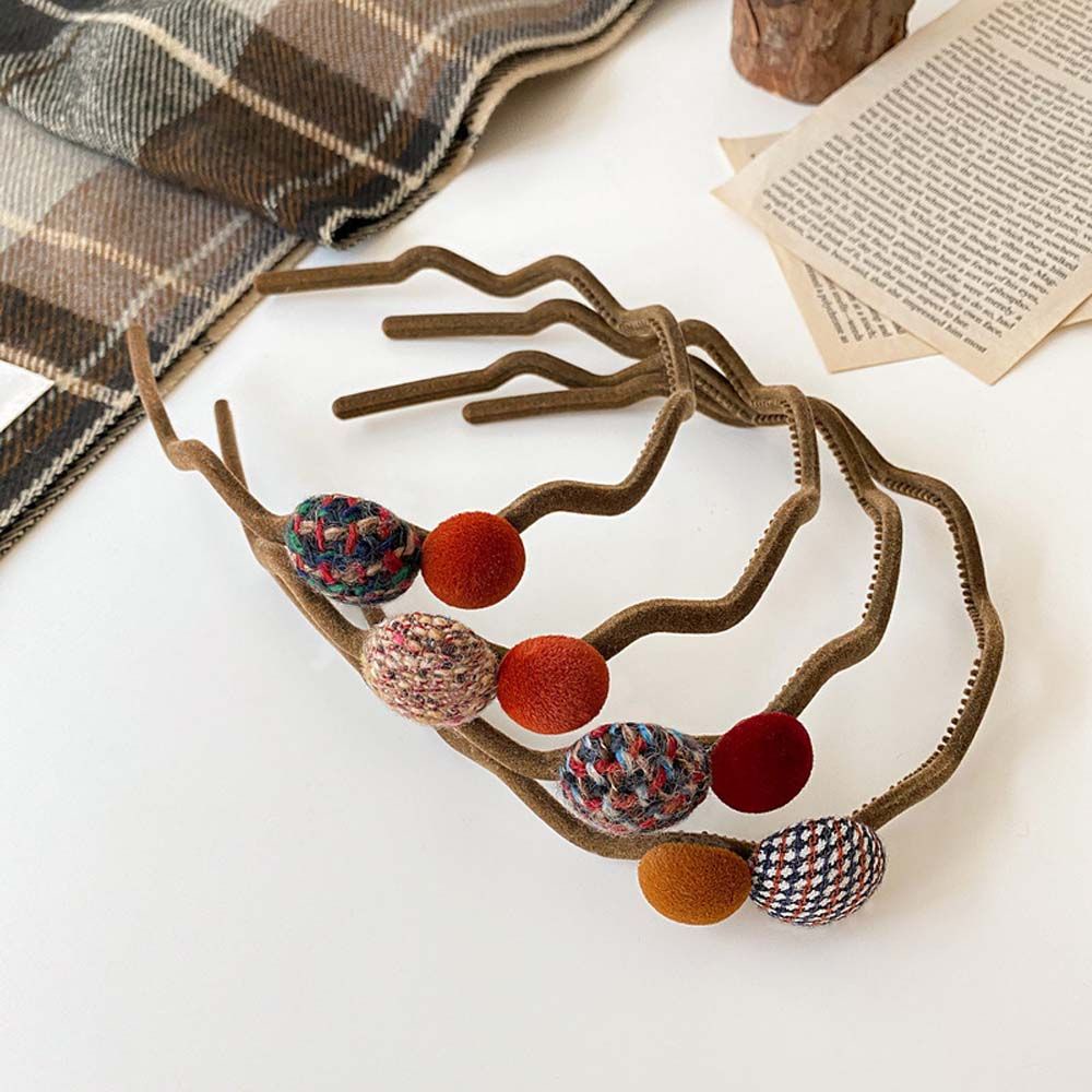 Băng đô cài tóc đính bóng lông phong cách Hàn Quốc thanh lịch cho nữ 2LIFE