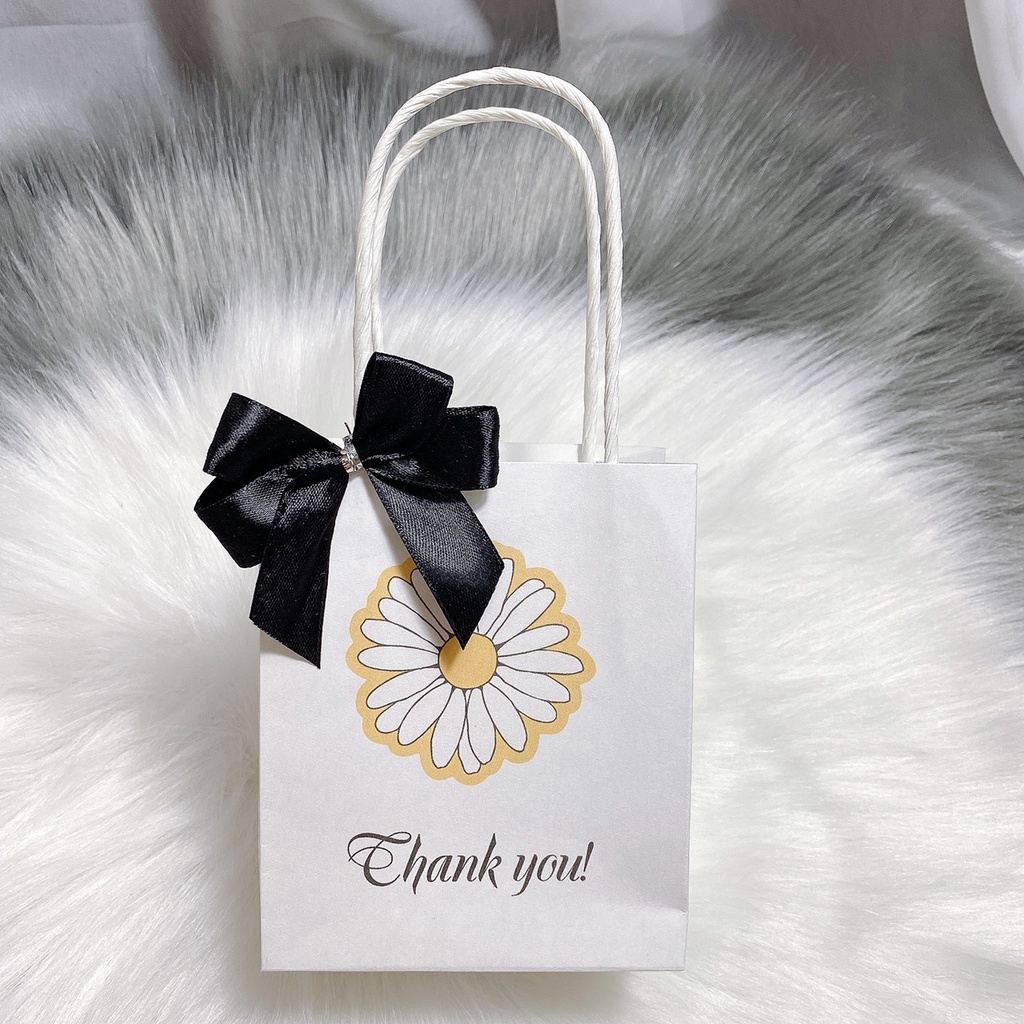 Combo nhiều loại túi giấy theo yêu cầu khách