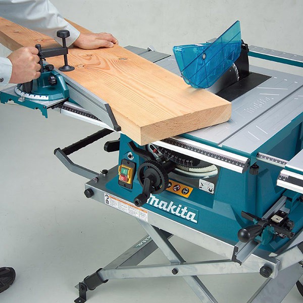 Máy cưa bàn Makita MLT100 255mm 1500W