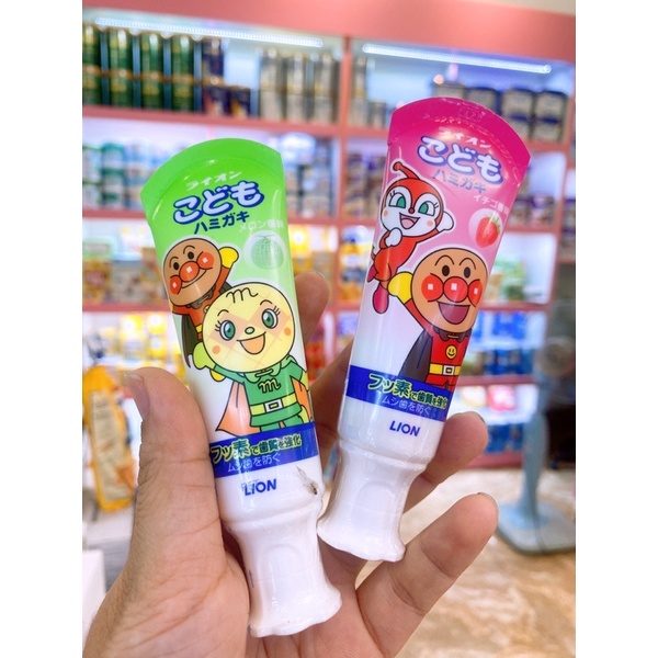 Kem đánh răng LION nhật nuốt được cho bé