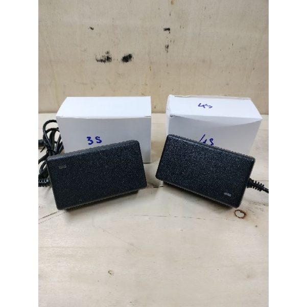 Sạc Adapter Dành Cho Pin Li-ion 12.6v & 16.8v - Sạc Đầy Tự Ngắt