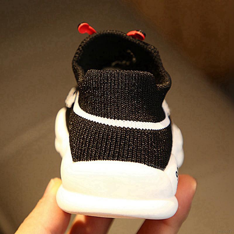 Giày thể thao chống trượt phong cách Hàn Quốc thời trang năng động cho bé