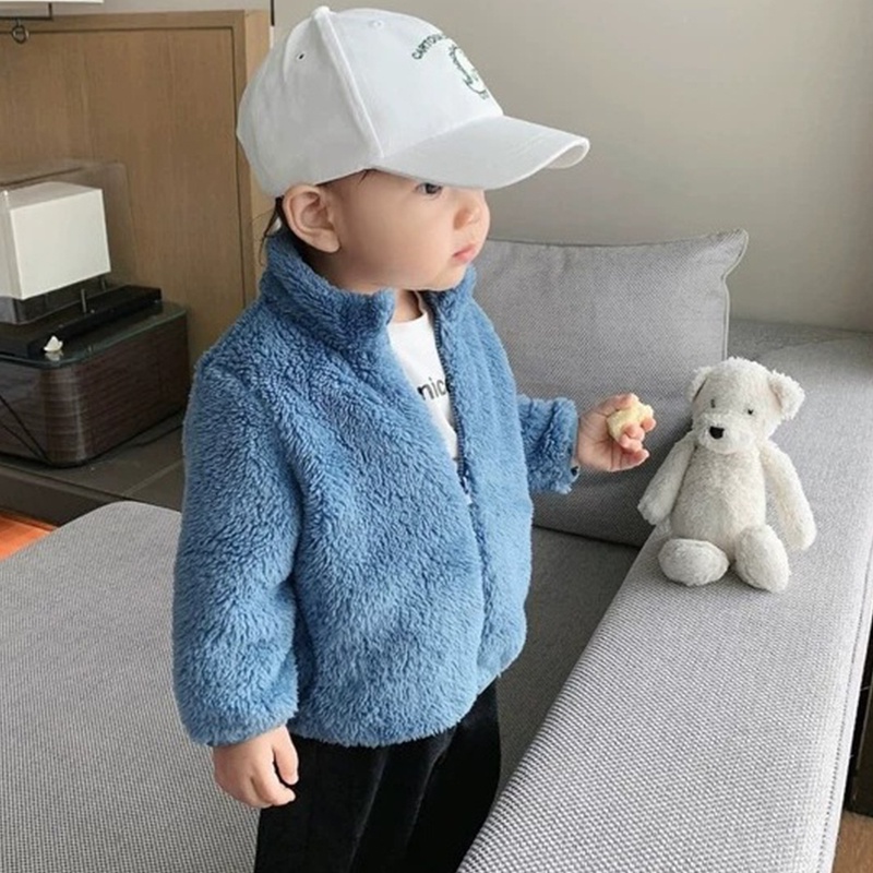 Áo khoác cho bé gái AKKU chất liệu lông nhung mùa đông