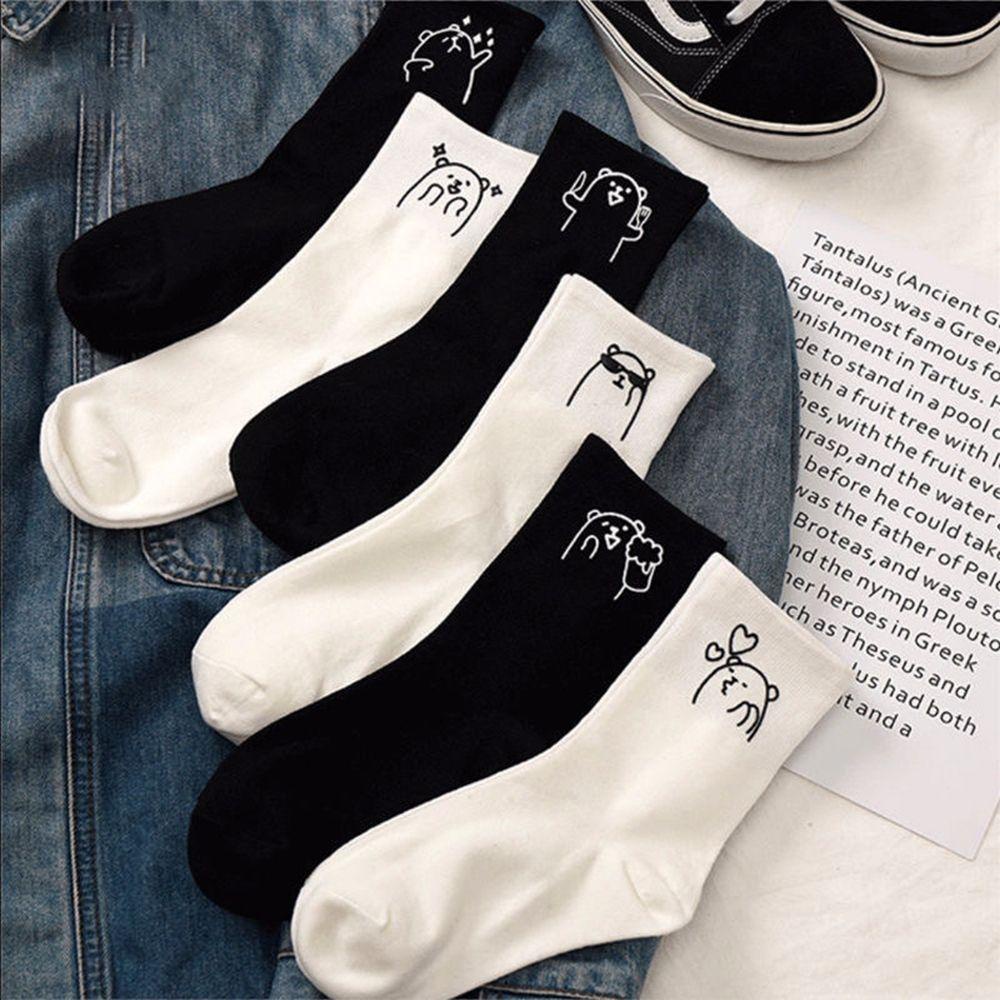 Vớ Cotton Thoáng Khí Màu Trắng Đen In Hình Gấu Phong Cách Đường Phố Ngọt Ngào Cho Nữ