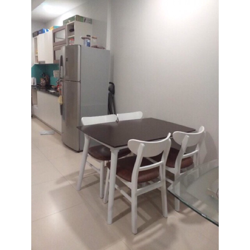 Bộ bàn ghế ăn giá rẻ - Gỗ tự nhiên