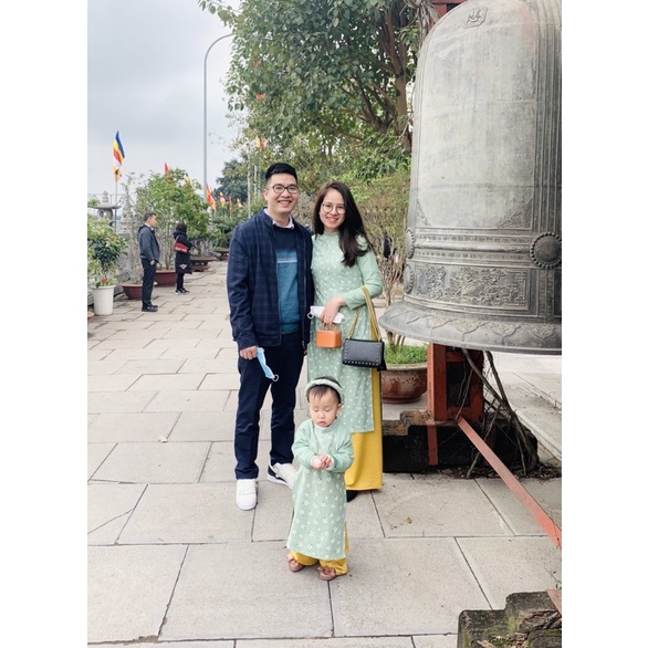 Áo dài hoa nhí xanh mẹ con Tiệm may Cúc Chi