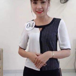 [GIẢM SỐC] Áo sơ mi GDA tặng kèm đôi tất nữ