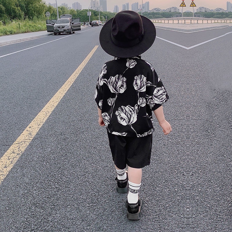Set Áo Thun Ngắn Tay Và Quần Short Họa Tiết Hoa Thời Trang Cho Bé Trai