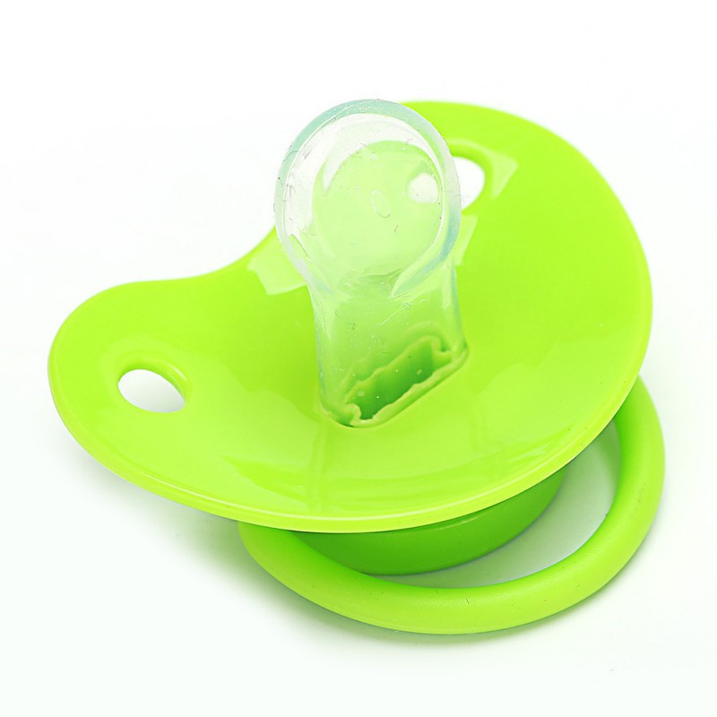 Dây đeo và núm ti đáng yêu cho bé