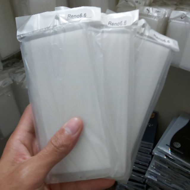 Combo 3 chiếc ốp silicon oppo Reno 6.6 trong suốt (loại A)