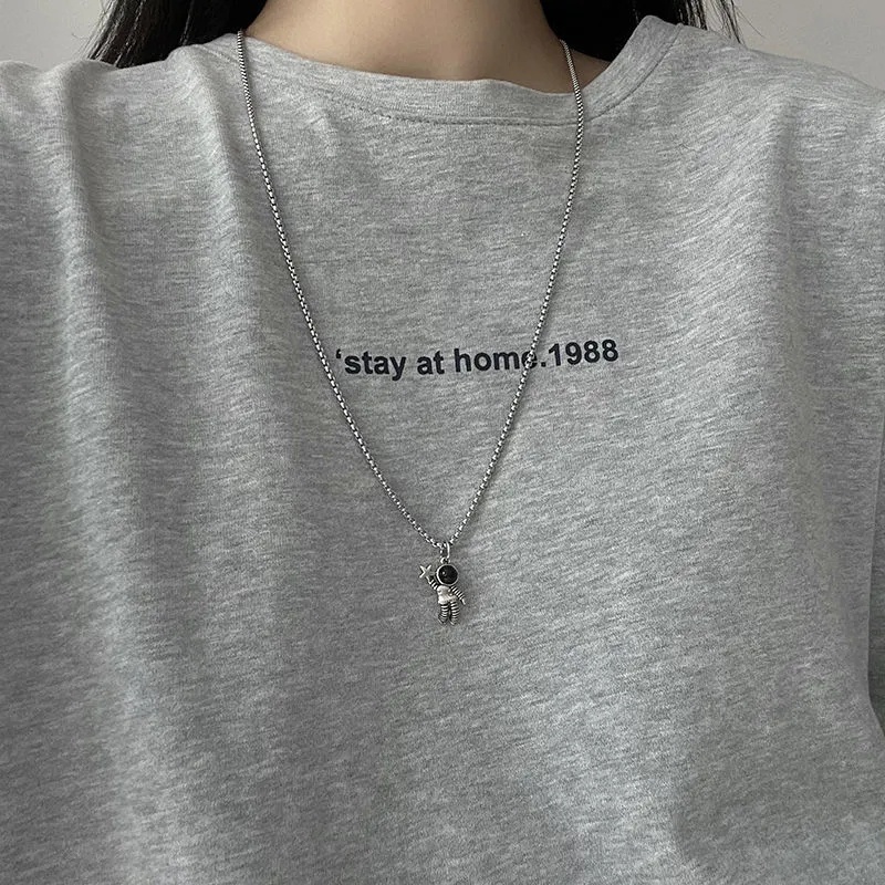 Bộ 2 Vòng cổ Nam Châm Mặt Hình Phi Hành Gia / Trái Tim Dễ Thương Cho Cặp Đôi / Bạn Thân
