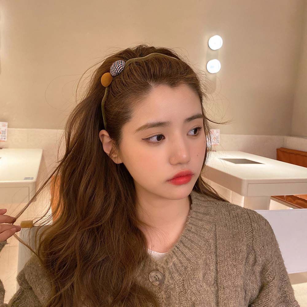 Băng đô cài tóc đính bóng lông phong cách Hàn Quốc thanh lịch cho nữ 2LIFE