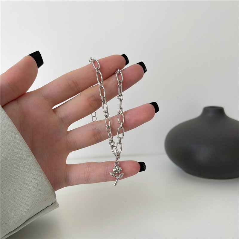 Vòng Tay Hoa Hồng Thiết Kế Thời Trang Sang Trọng Hàng Ngày Cao Cấp Cho Nữ