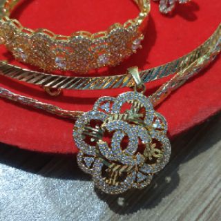 Thanh lý trang sức xi mạ