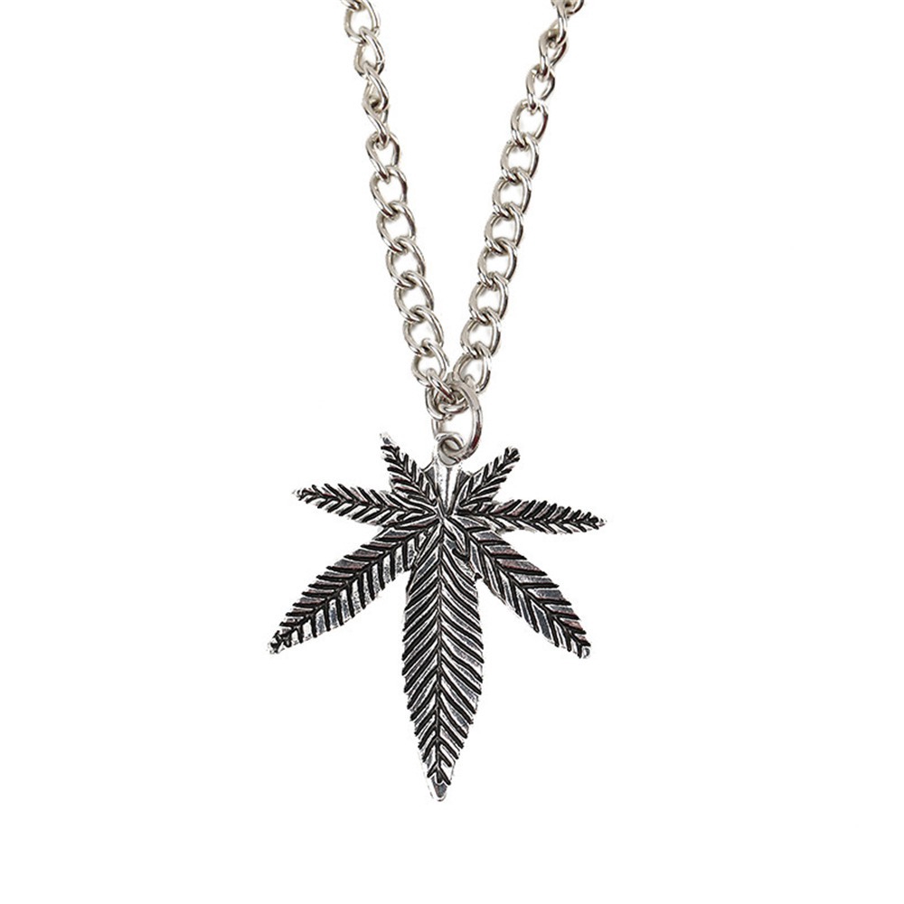 【xijing-cod】woman fashion retro Hip-hop Maple Leaf Pendant Necklace wild choker jewelry gift