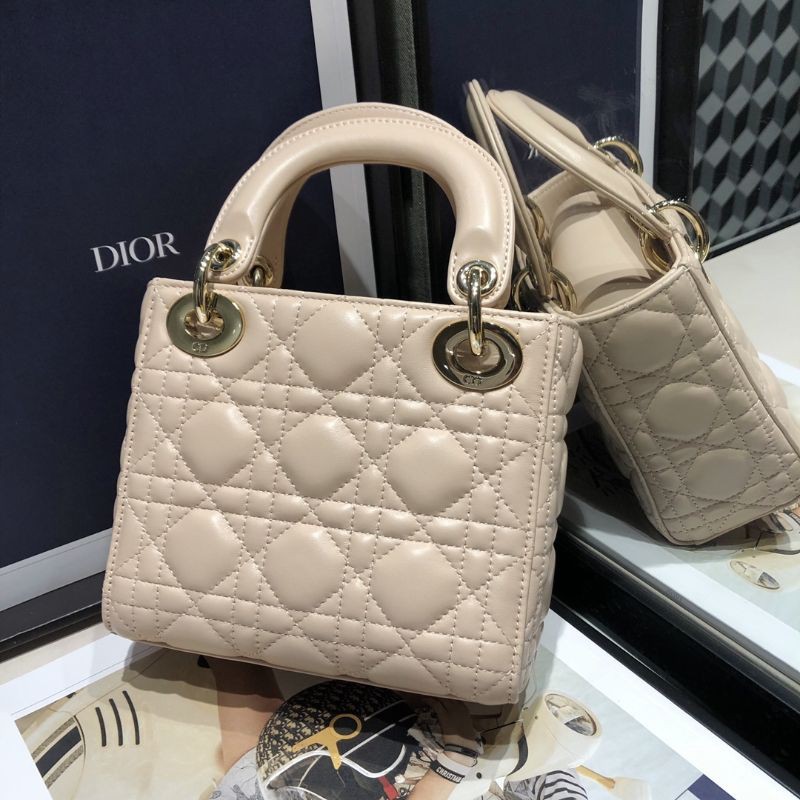 Túi xách đeo chéo nữ da thật dáng vuông đứng quai xách gắn logo CD Dior