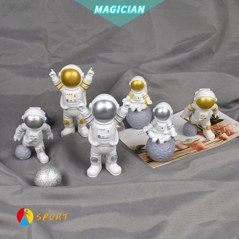 Bộ 3 Tượng Phi Hành Gia Bằng Nhựa Resin Để Bàn Trang Trí Thời Trang