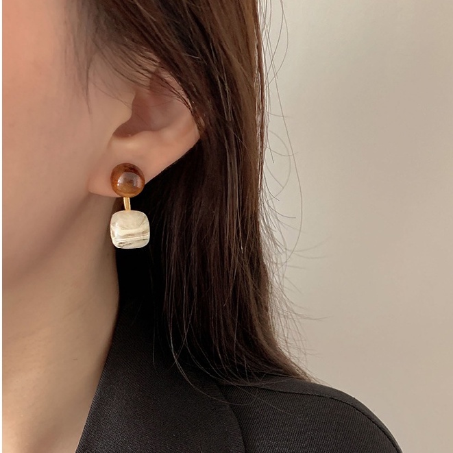 Khuyên Tai Đính Hạt Ngọc Trai Kiểu Hàn Quốc Thanh Lịch