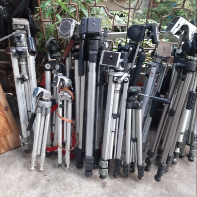 Chân máy mini Slik đen