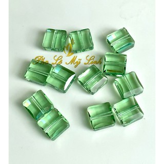 2 viên pha lê Swarovski vuông dẹp 10mm