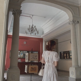 đầm kido cut out lưng new tag