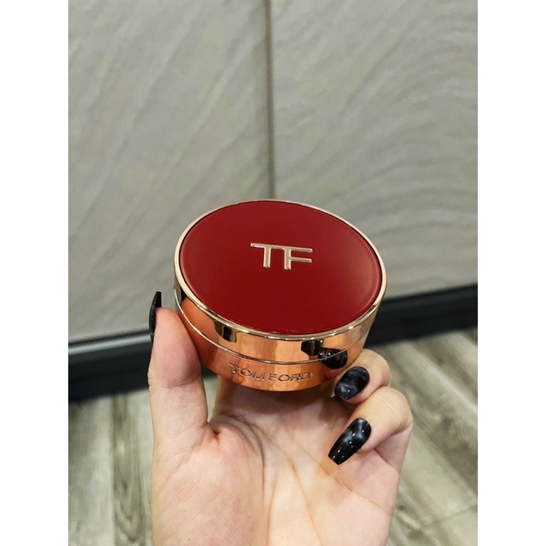 Phấn Nước Tom Ford Traceless Touch Foundation Case Satin - Matte Cushion | BigBuy360 - bigbuy360.vn
