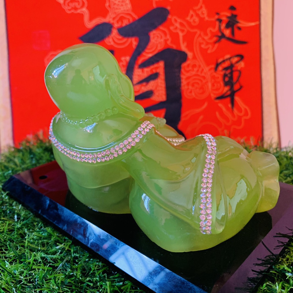 Nước hoa ô tô tượng phật di lặc mỉm cười phúc hậu đặt trên taplo xe hơi, bàn làm việc cao cấp - sang trọng
