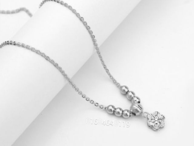 Dây chuyền nữ inox kiểu bi hình bông mai