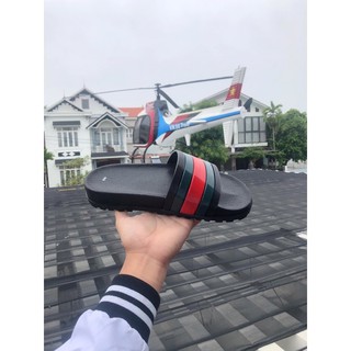Dép quai ngang xanh đỏ