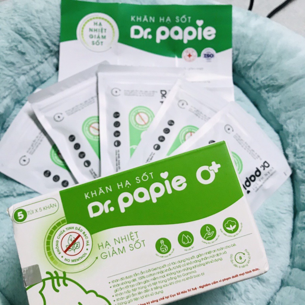 Khăn lau hạ nhiệt, giảm sốt thảo dược Dr.Papie chính hãng cho bé từ 0m+ trở lên