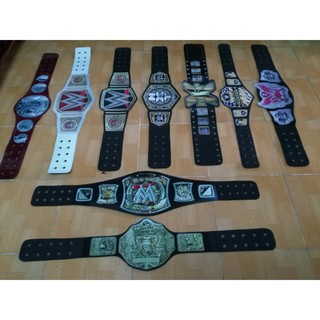 Đai WWE Universal đỏ