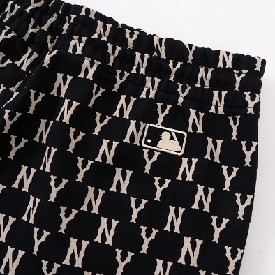 Quần Nỉ Dài MLB Màu Đen Họa Tiết Monogram NY
