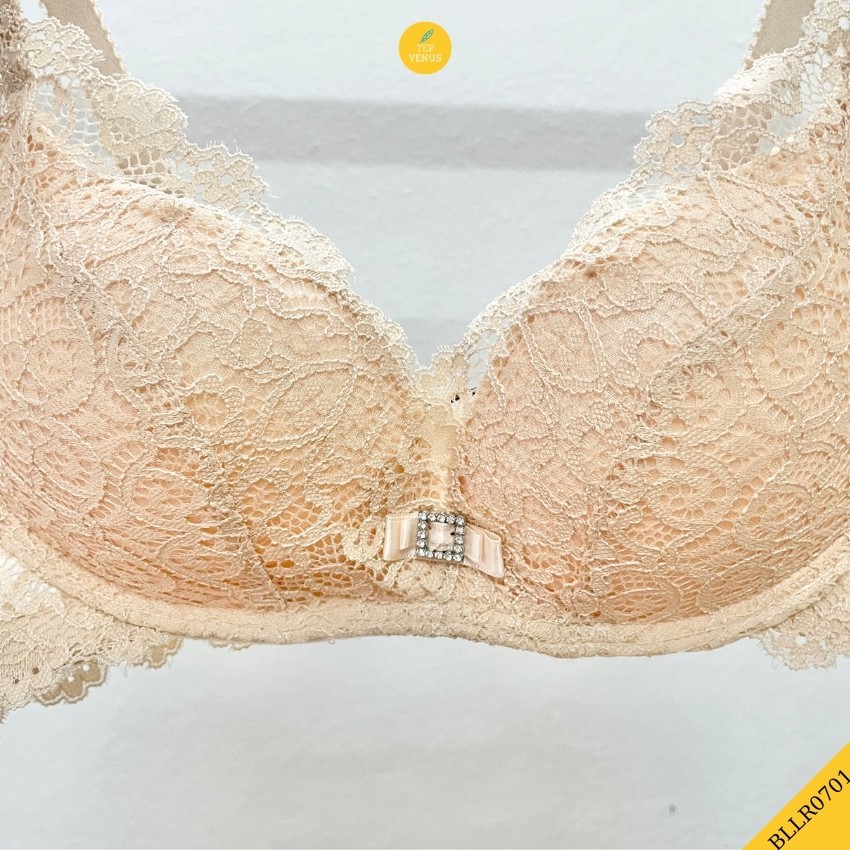 Bộ Đồ Lót Ren Không Gọng Đệm Mỏng Vừa 2,5cm Đính Đá Ngực Sexy Tep Venus BLR0701