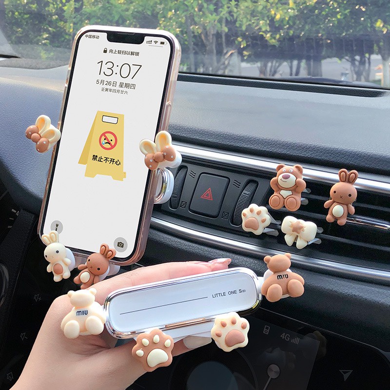 Giá đỡ điện thoại trên xe ô tô Gấu , Thỏ - Kẹp điện thoại trên xe ô tô