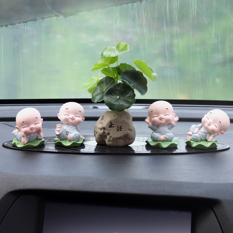 Set Tiểu Hoà Thượng Dễ Thương Trang Trí Taplo Ô Tô