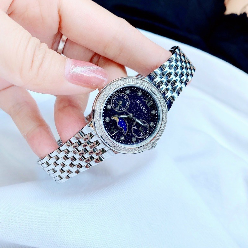 Đồng hồ nữ Bulova 96 mặt xanh .