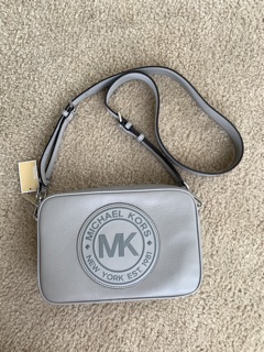 Giỏ Michael Kors
