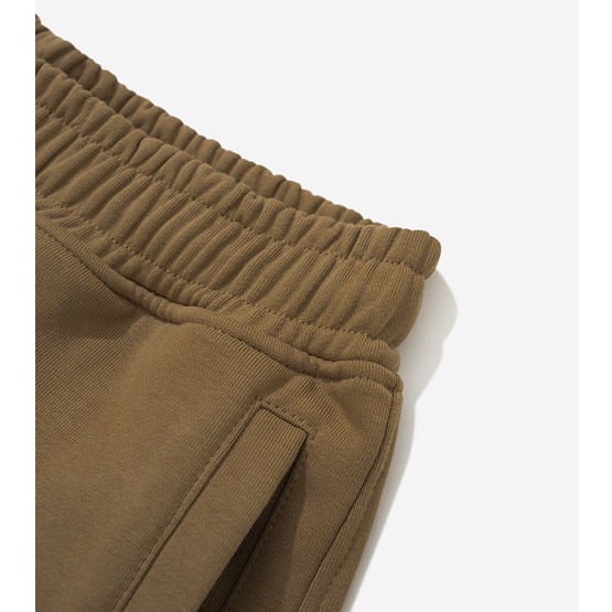 OWL BRAND ® JOGGER LOGO SHORT - Quần short nỉ thun màu nâu