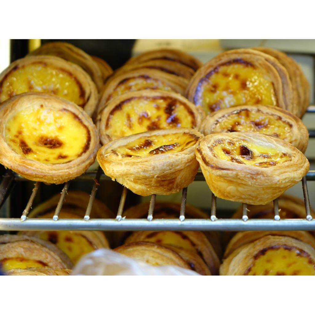 COMBO ĐẾ TART TRỨNG 30 ĐẾ VÀ KEM TRỨNG EGG CREAM HỘP 1L