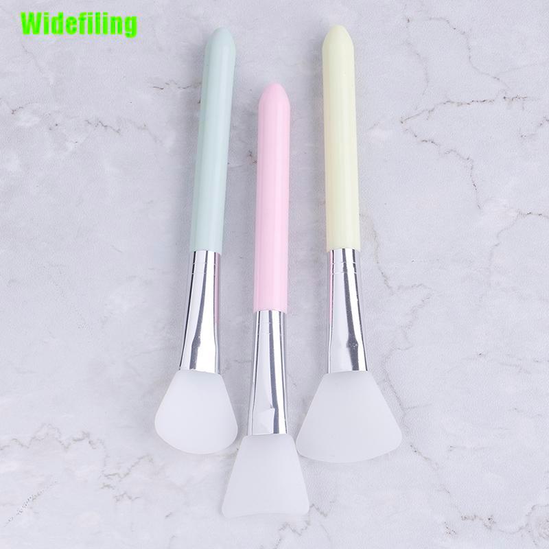 1 Cọ Trang Điểm Đầu Phẳng Bằng Silicone Chất Lượng Cao