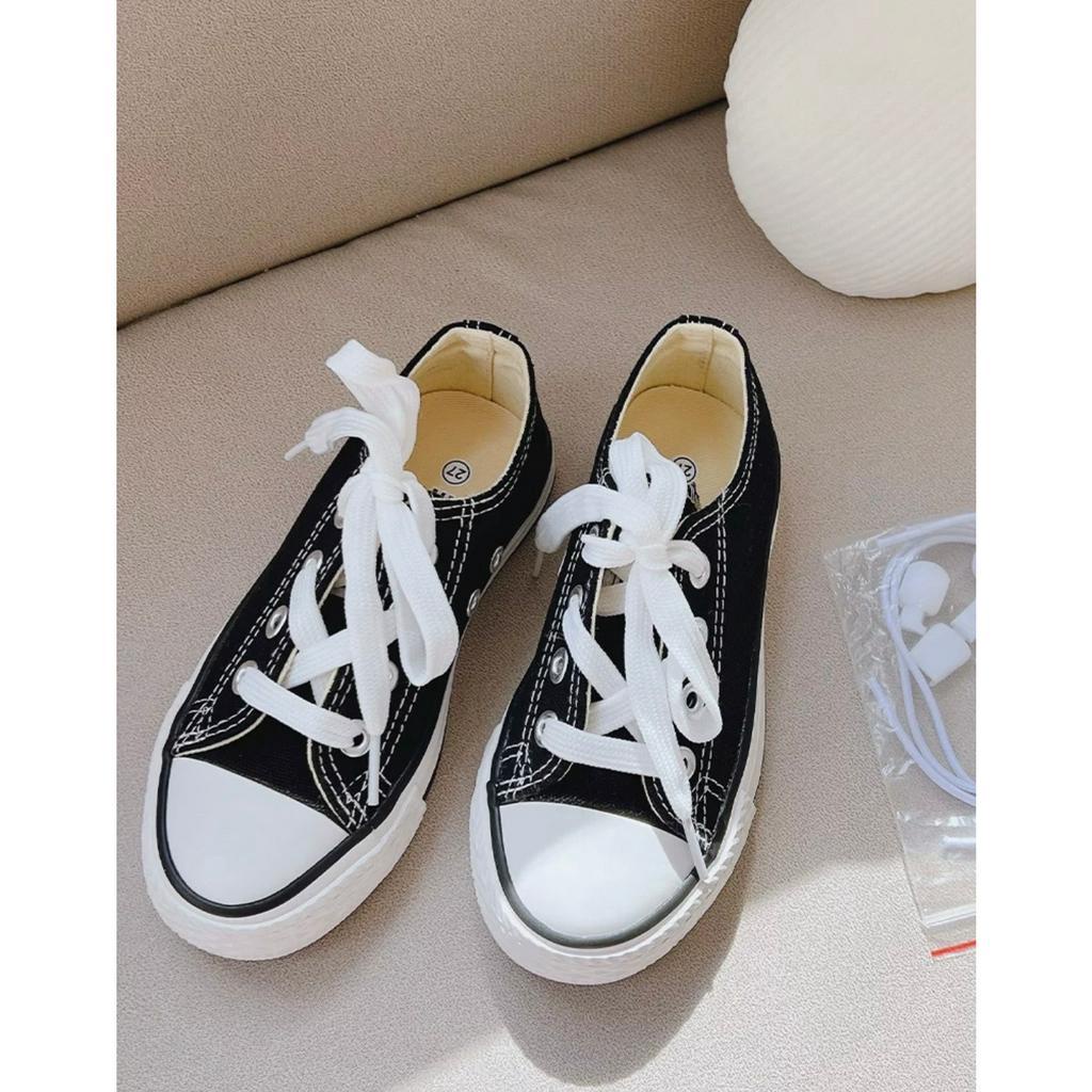 Giày thể thao thắt dây ĐEN & TRẮNG cho bé G773
