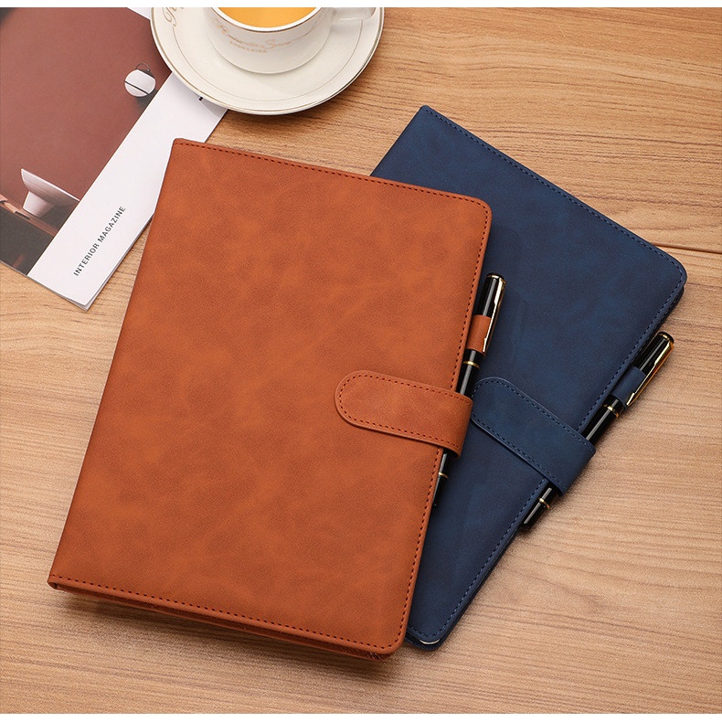 Sổ tay A5 bìa da PU ghi chép mẫu hươu chất lượng có quai cài độc đáo JH23-188