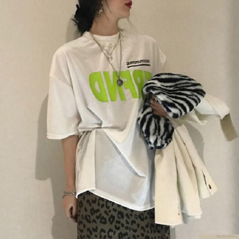 Áo thun nữ tay ngắn in hình