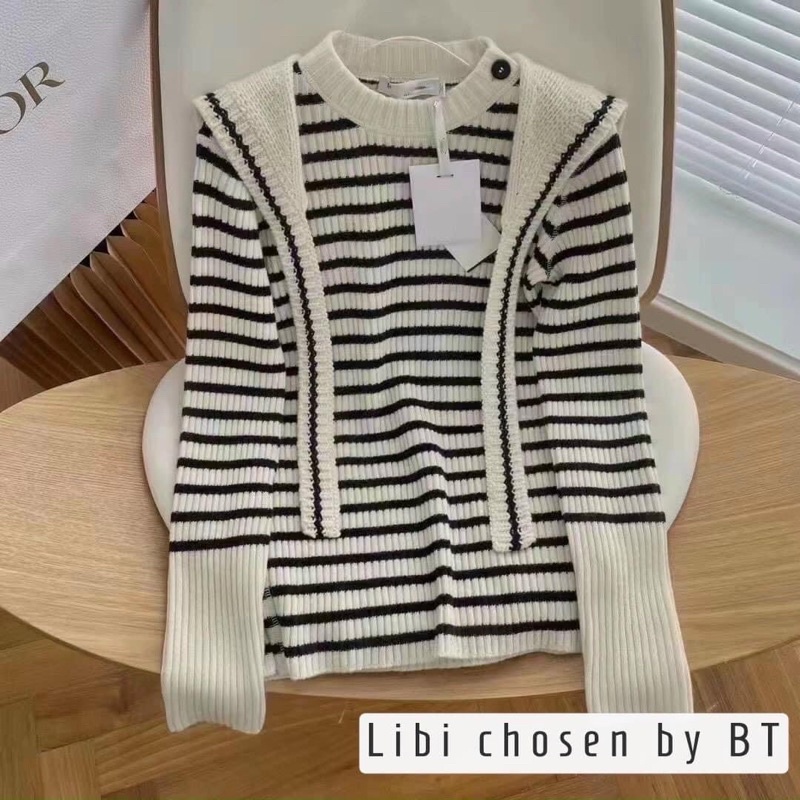 Áo len dior kèm khăn choàng thuỷ thủ kim anh bùi