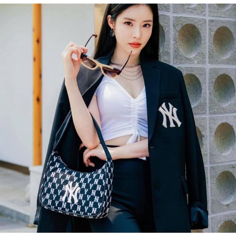 (Tqxk 1:1) Túi kẹp nách màu đen kẹp nách siêuuu hót màu đen dễ chịuuu Hàng Trung